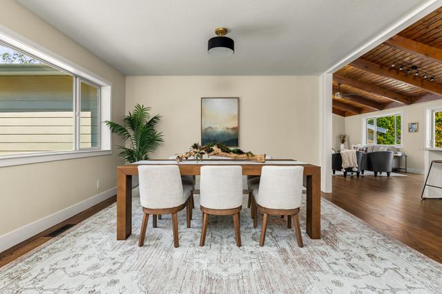 18082 Hummingbird Dr, Penn Valley, CA 95946