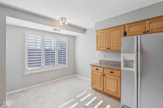 536 E Hunters Drive C, Carmel, IN 46032