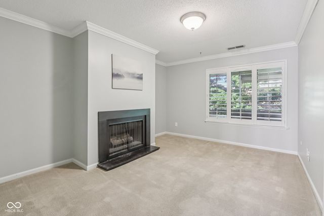 536 E Hunters Drive C, Carmel, IN 46032