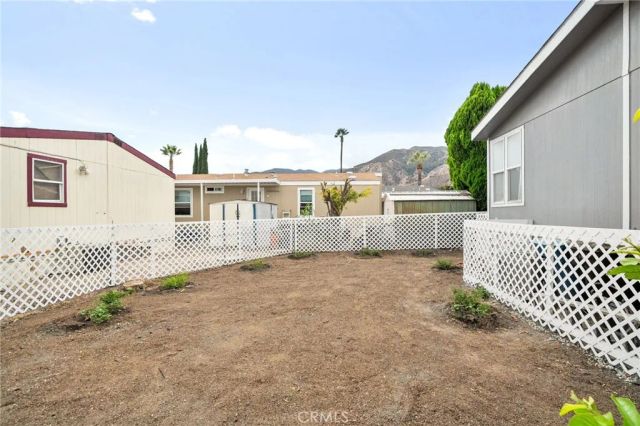 32900 Riverside 40, Lake Elsinore, CA 92530
