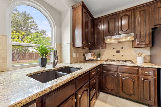 514 Newport Court, Murphy, TX 75094