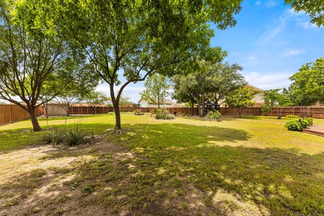 514 Newport Court, Murphy, TX 75094
