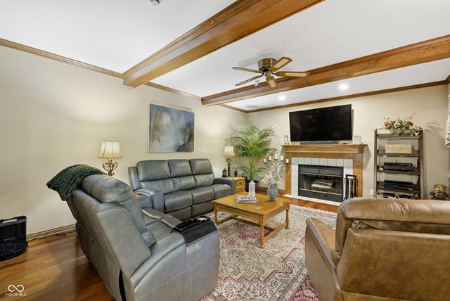 414 Deer Walk Trace, Westfield, IN 46074