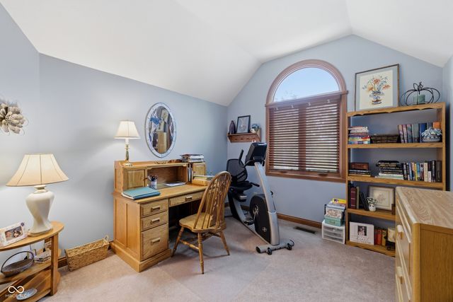 414 Deer Walk Trace, Westfield, IN 46074