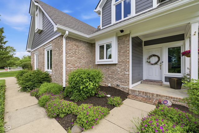 414 Deer Walk Trace, Westfield, IN 46074