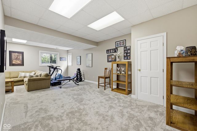 414 Deer Walk Trace, Westfield, IN 46074