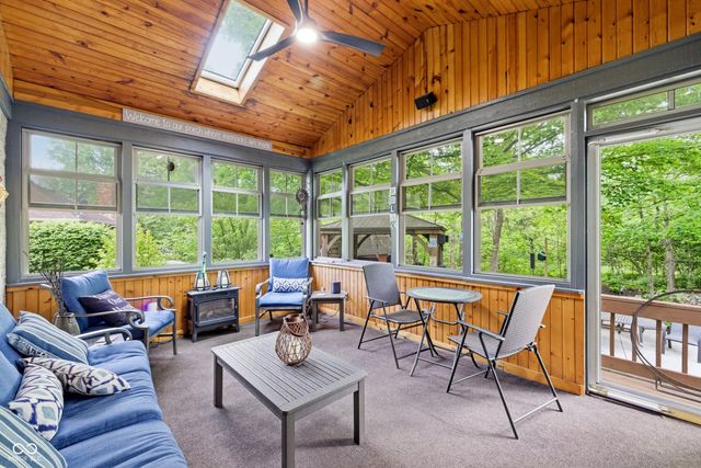 414 Deer Walk Trace, Westfield, IN 46074