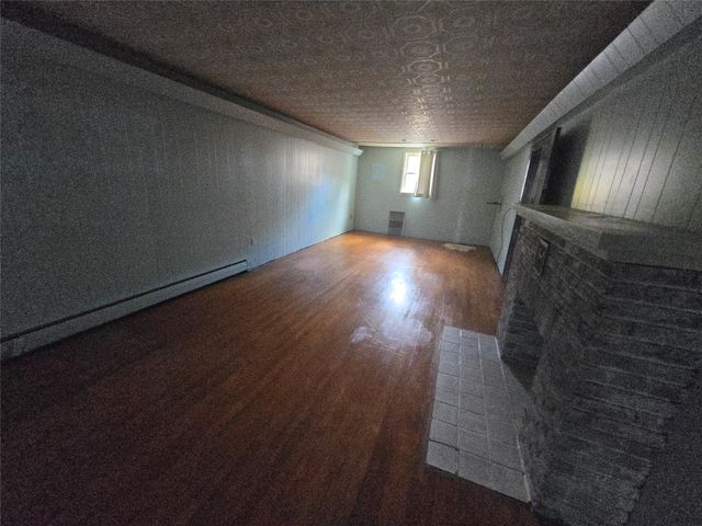 127 CONNEAUT Street, Linesville, PA 16412