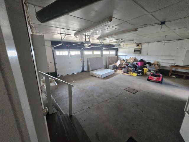 127 CONNEAUT Street, Linesville, PA 16412