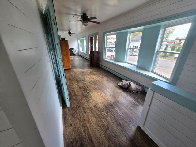 127 CONNEAUT Street, Linesville, PA 16412