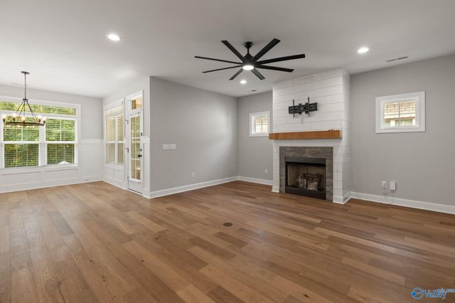 26 Cobbs Cove Way, Huntsville, AL 35803