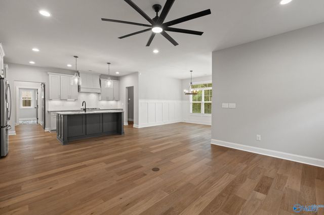 26 Cobbs Cove Way, Huntsville, AL 35803