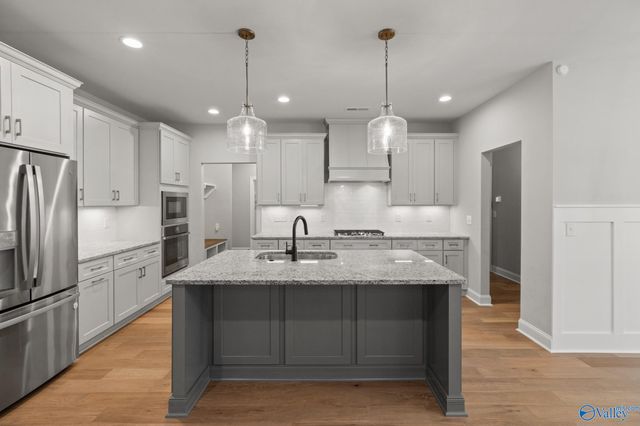 26 Cobbs Cove Way, Huntsville, AL 35803