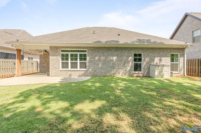 26 Cobbs Cove Way, Huntsville, AL 35803