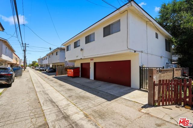 1127 W 164th Street, Gardena, CA 90247