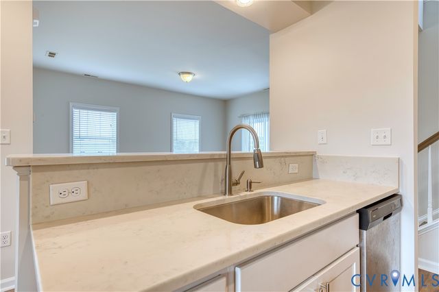 604 Goddin St, Richmond, VA 23231