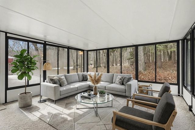 6528 Owen Drive, Kalamazoo, MI 49009