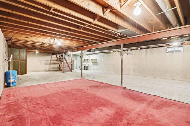 6528 Owen Drive, Kalamazoo, MI 49009