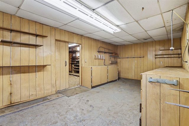 6528 Owen Drive, Kalamazoo, MI 49009