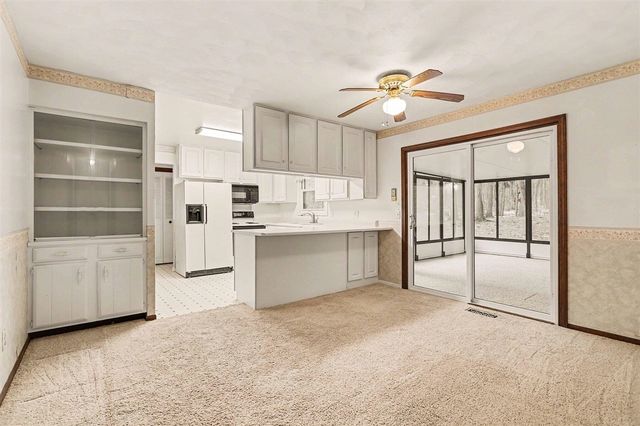 6528 Owen Drive, Kalamazoo, MI 49009