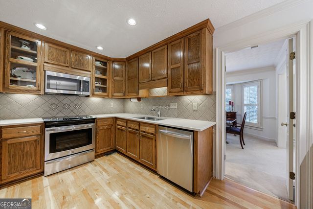 510 Brickleberry Lane, Roswell, GA 30075