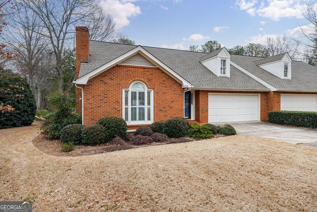 510 Brickleberry Lane, Roswell, GA 30075