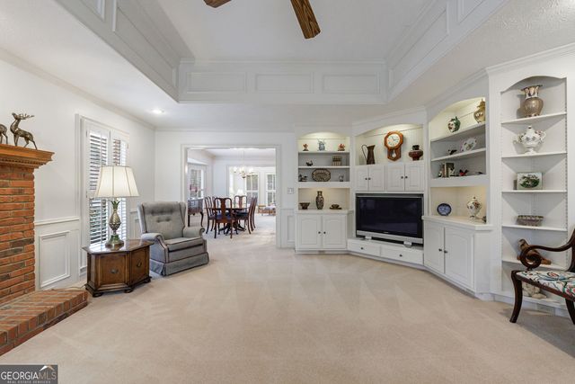 510 Brickleberry Lane, Roswell, GA 30075