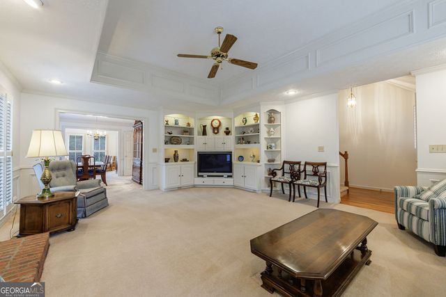 510 Brickleberry Lane, Roswell, GA 30075