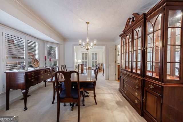 510 Brickleberry Lane, Roswell, GA 30075