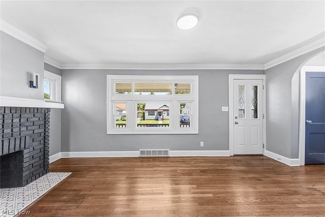 3790 W 116th Street, Cleveland, OH 44111