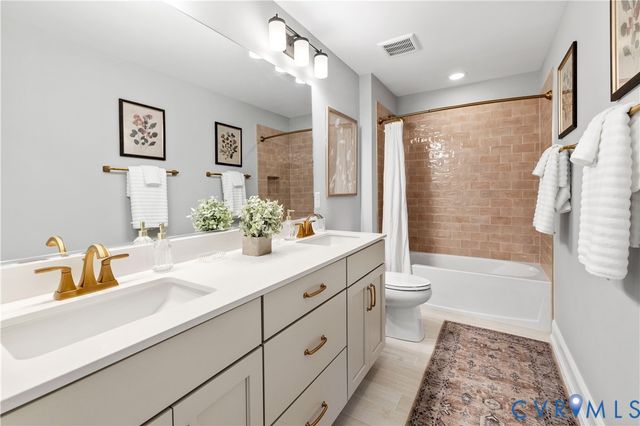 1978 Village Rock Ln, Goochland, VA 23102