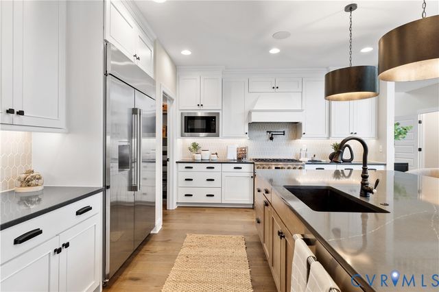 1978 Village Rock Ln, Goochland, VA 23102