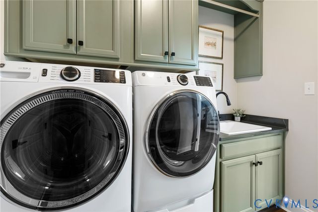 1978 Village Rock Ln, Goochland, VA 23102