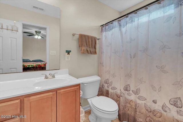 136 Van Riggs Road, Hubert, NC 28539