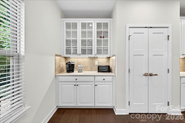 1641 Bark Branch Lane, Charlotte, NC 28205