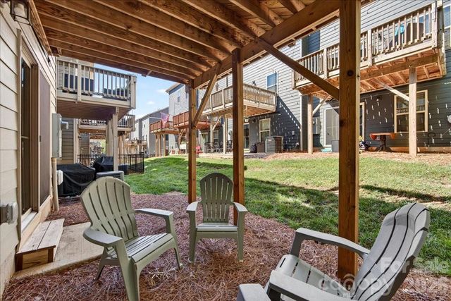1641 Bark Branch Lane, Charlotte, NC 28205
