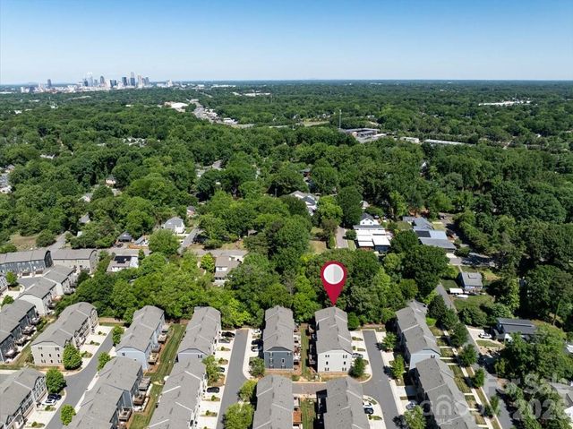 1641 Bark Branch Lane, Charlotte, NC 28205