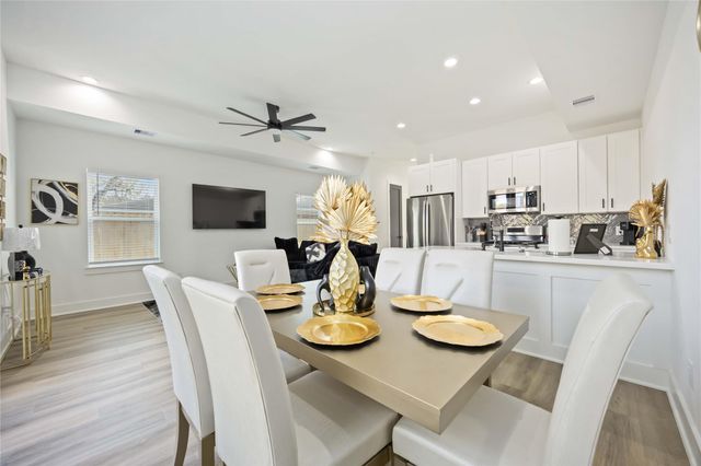 964 Lucky Street B, Houston, TX 77088