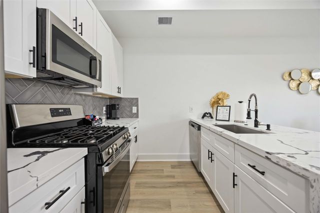 964 Lucky Street B, Houston, TX 77088