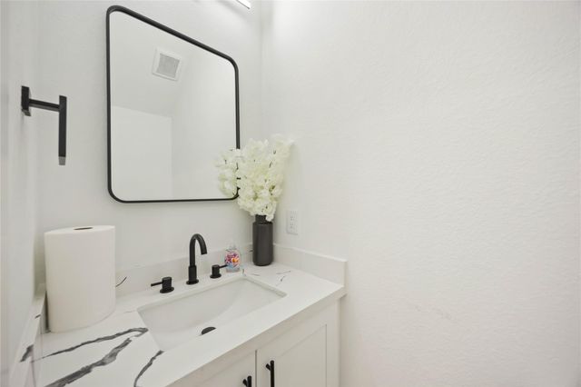 964 Lucky Street B, Houston, TX 77088