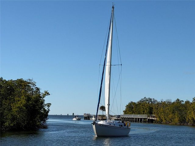 3333 SUNSET KEY CIRCLE 204, Punta Gorda, FL 33955