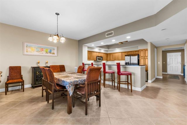 3333 SUNSET KEY CIRCLE 204, Punta Gorda, FL 33955