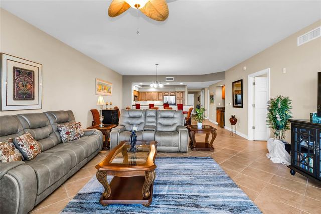 3333 SUNSET KEY CIRCLE 204, Punta Gorda, FL 33955