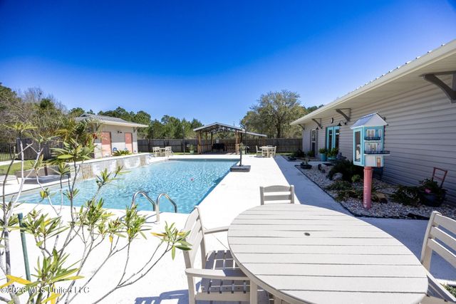 2 Oak Alley Lane, Long Beach, MS 39560
