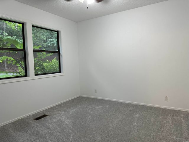10 Lonjeta Ln Lane, Hot Springs Village, AR 71909