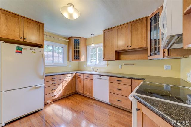2336 Rockdale Avenue, St Louis, MO 63121