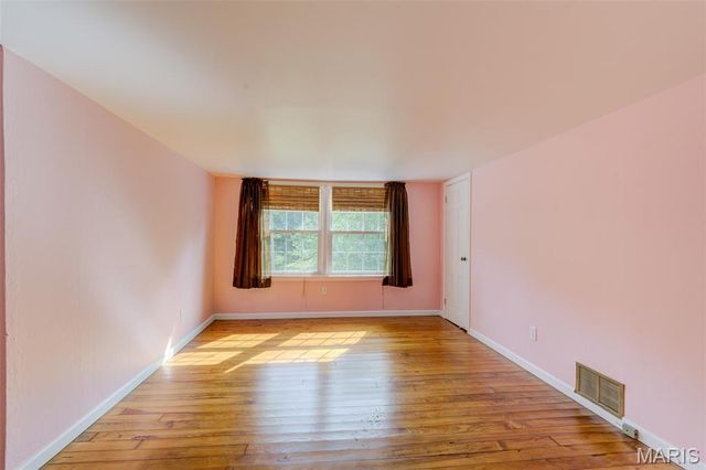 2336 Rockdale Avenue, St Louis, MO 63121
