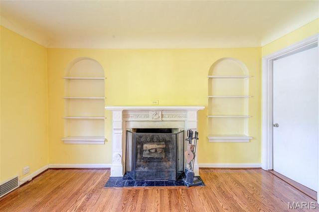 2336 Rockdale Avenue, St Louis, MO 63121
