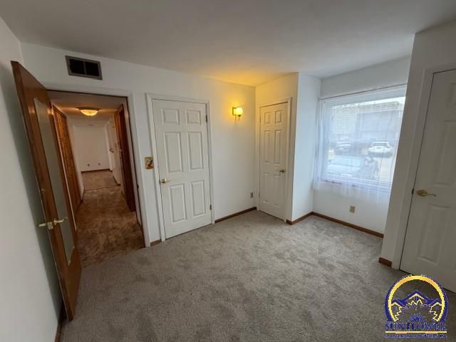 5462 SW 12th Ter Apt 1, Topeka, KS 66604