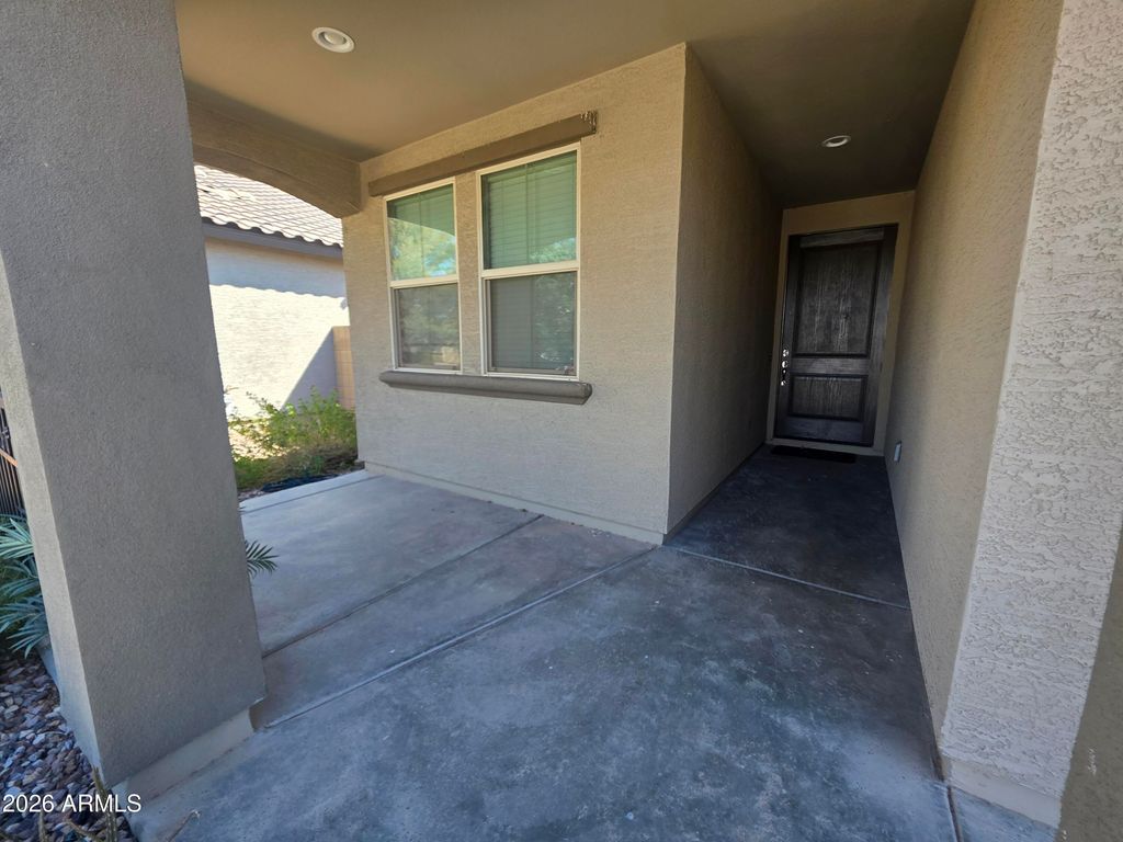 2921 W BRIDGER Drive, San Tan Valley, AZ 85144 — photo 2